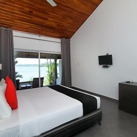 Kalla Bongo Lake Resort Hikkaduwa Oda fotoğraf