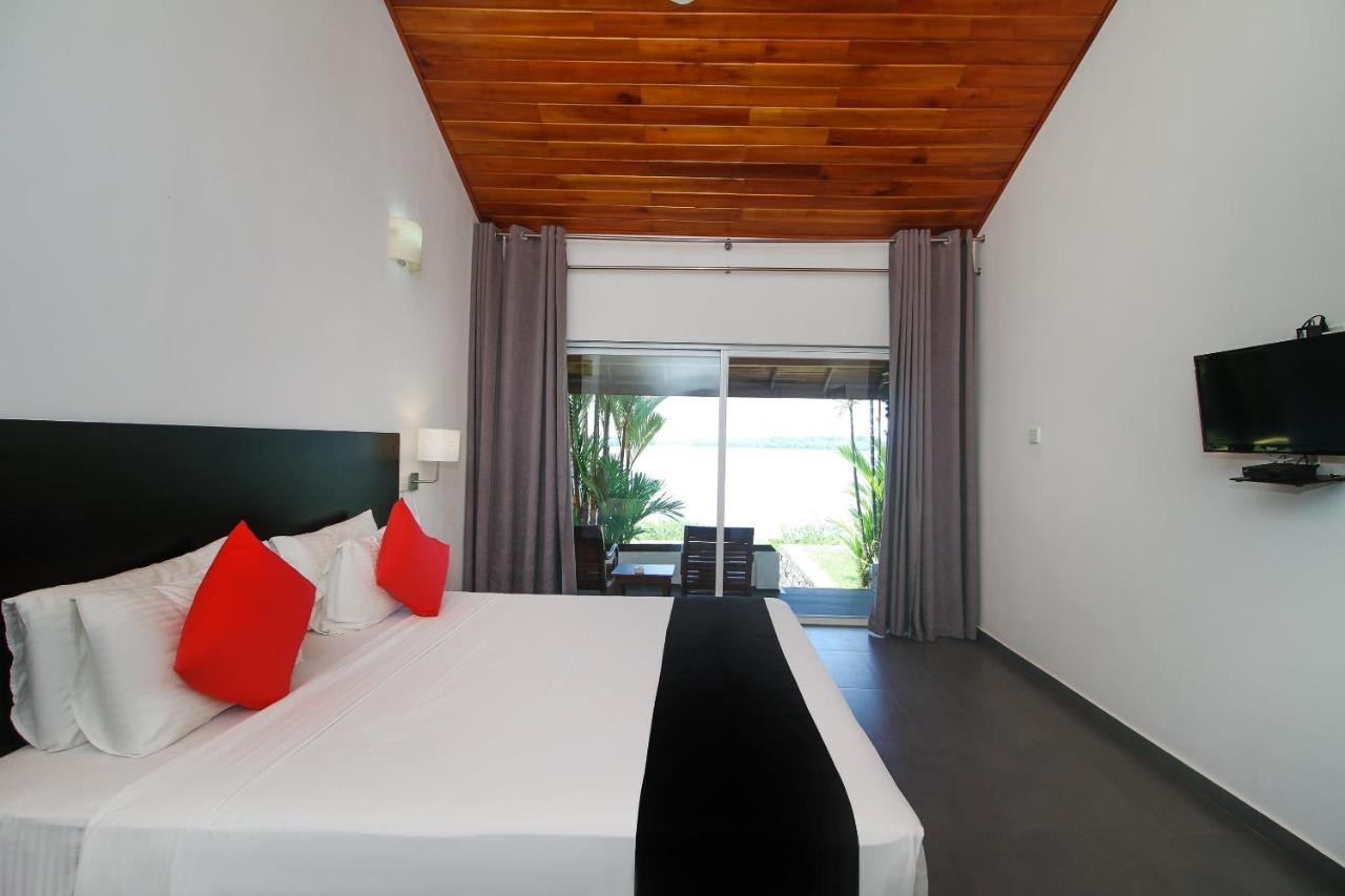 Kalla Bongo Lake Resort Hikkaduwa Dış mekan fotoğraf